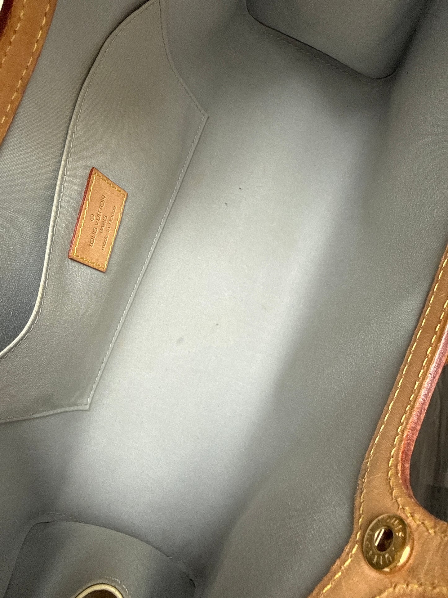Louis Vuitton Vernis Cream Roxbury Bag