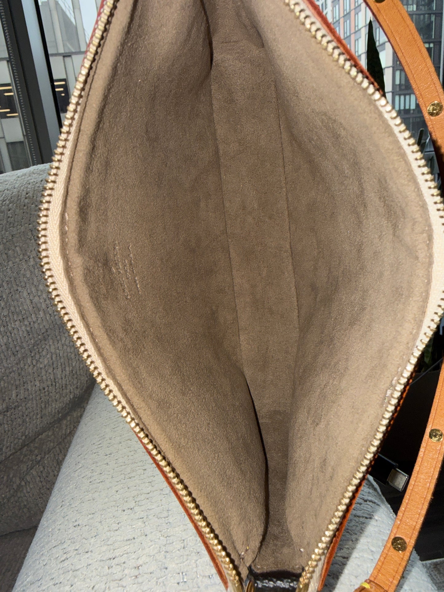 Louis Vuitton Monogram Multicolor Pochette GHW