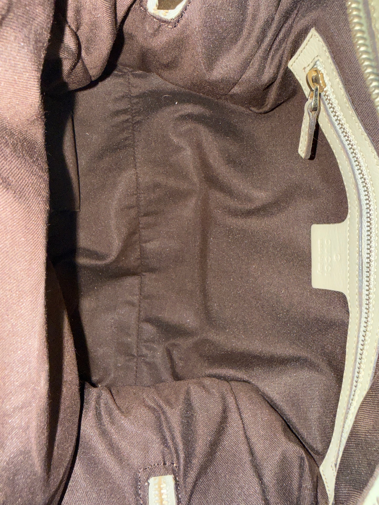 Gucci G White Leather Bag