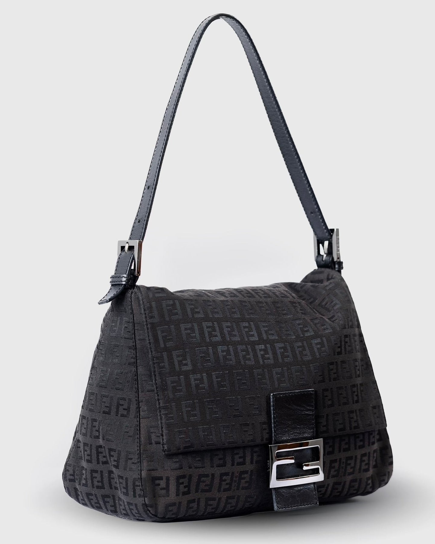 Fendi Black Mama Baguette