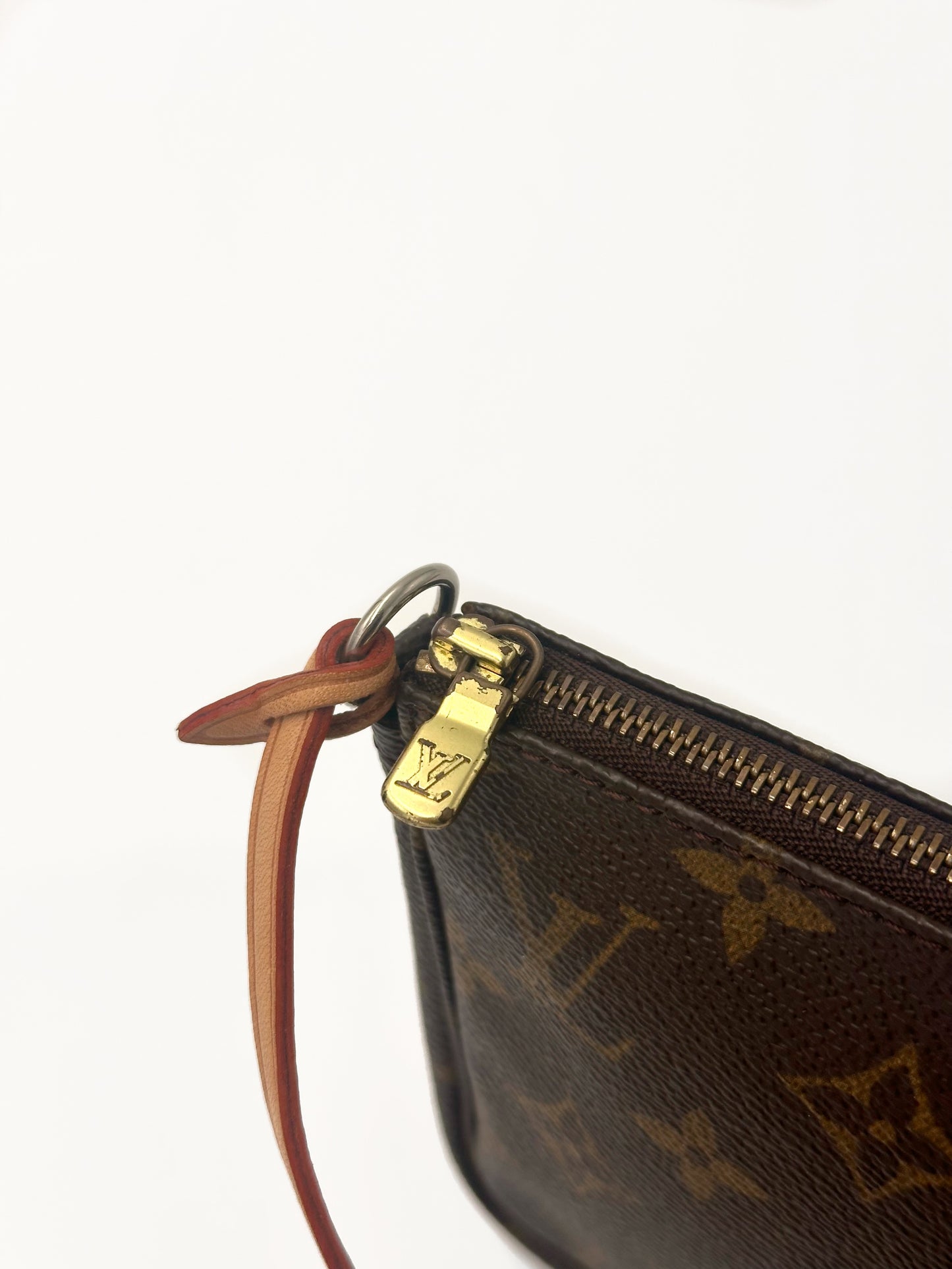 Louis Vuitton Monogram Pochette