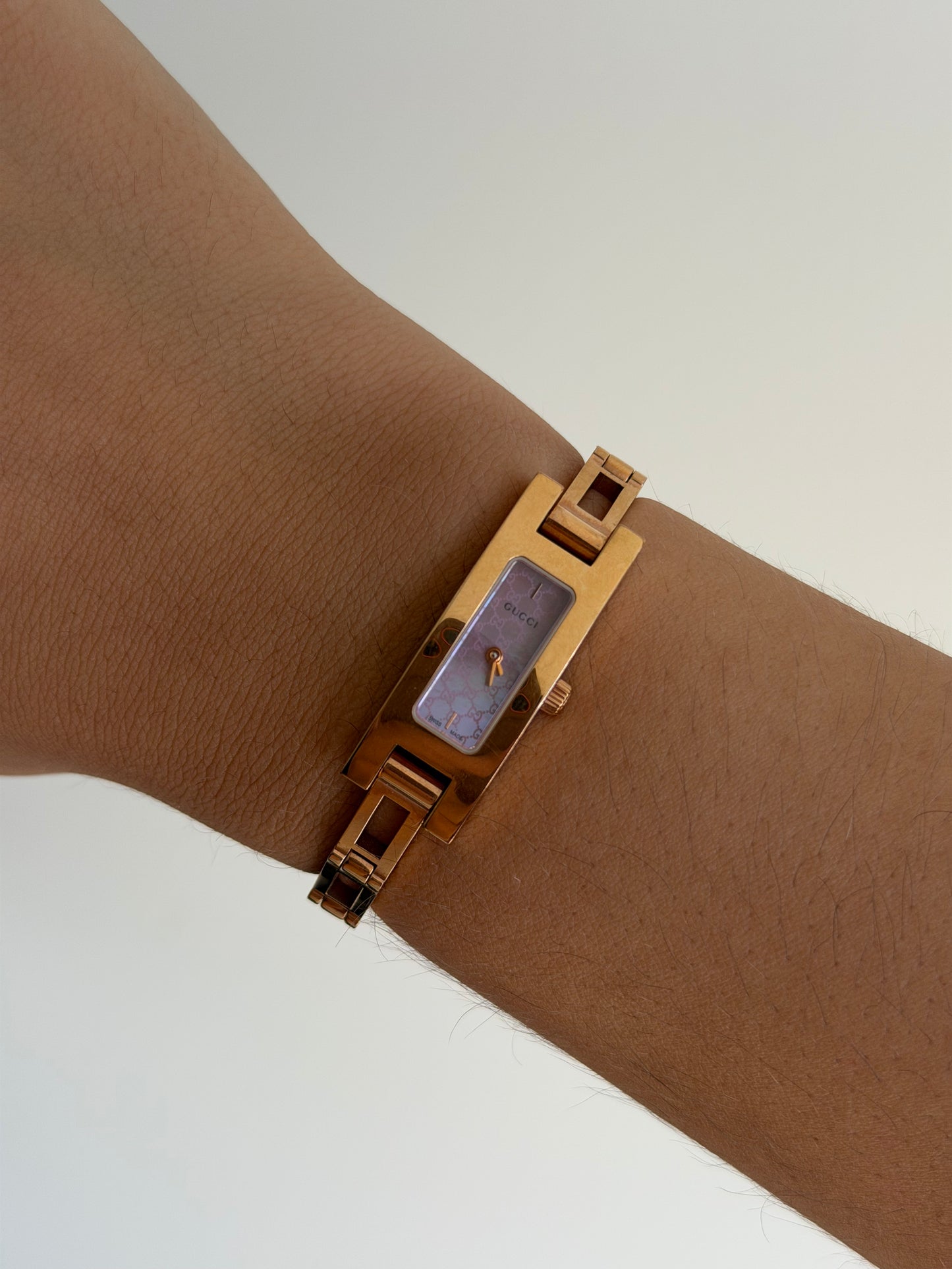 Gucci Gold 3900L Watch with Box