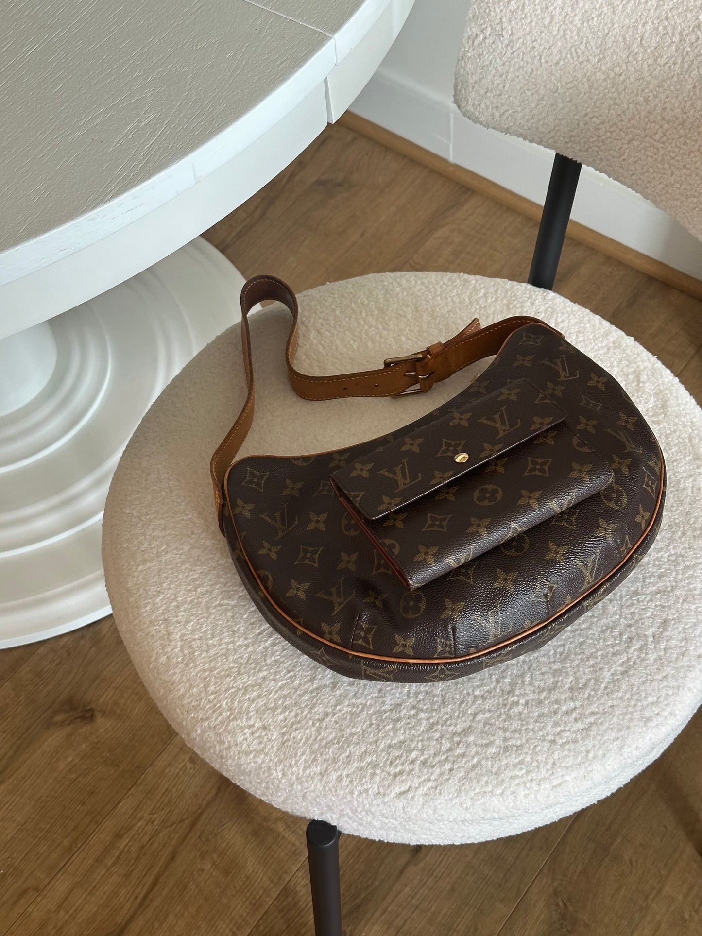 Louis Vuitton Croissant MM Bag