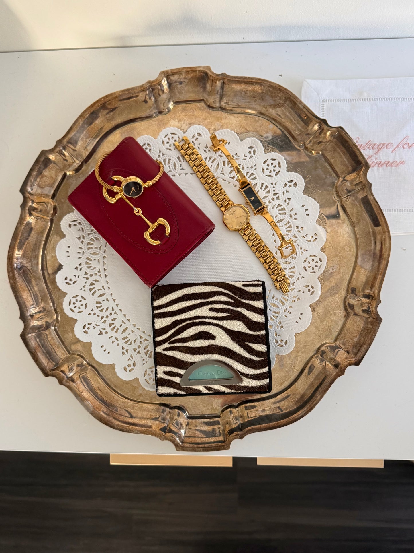 Gucci 1500 Black/Gold Watch