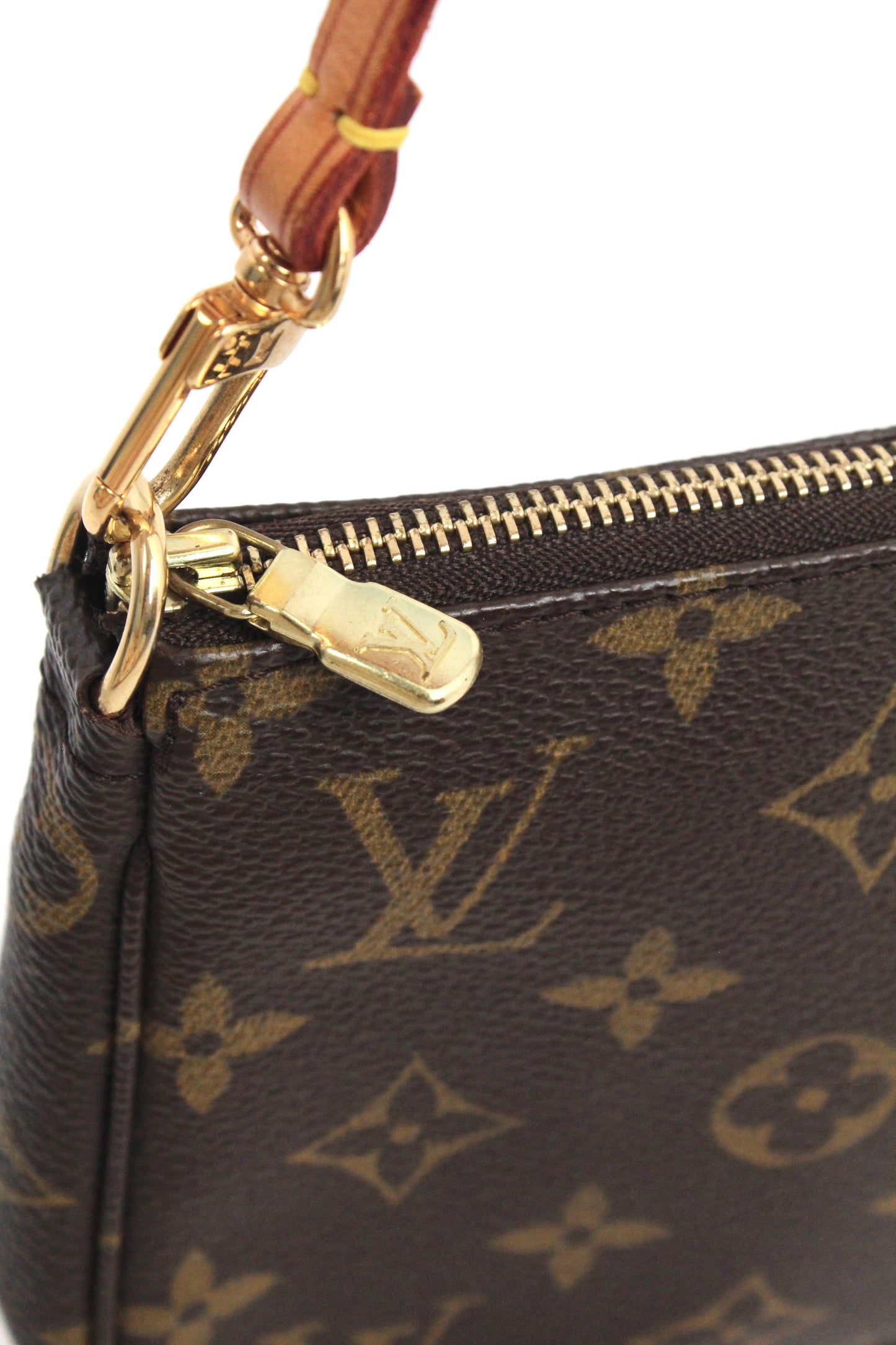 Louis Vuitton Monogram Pochette