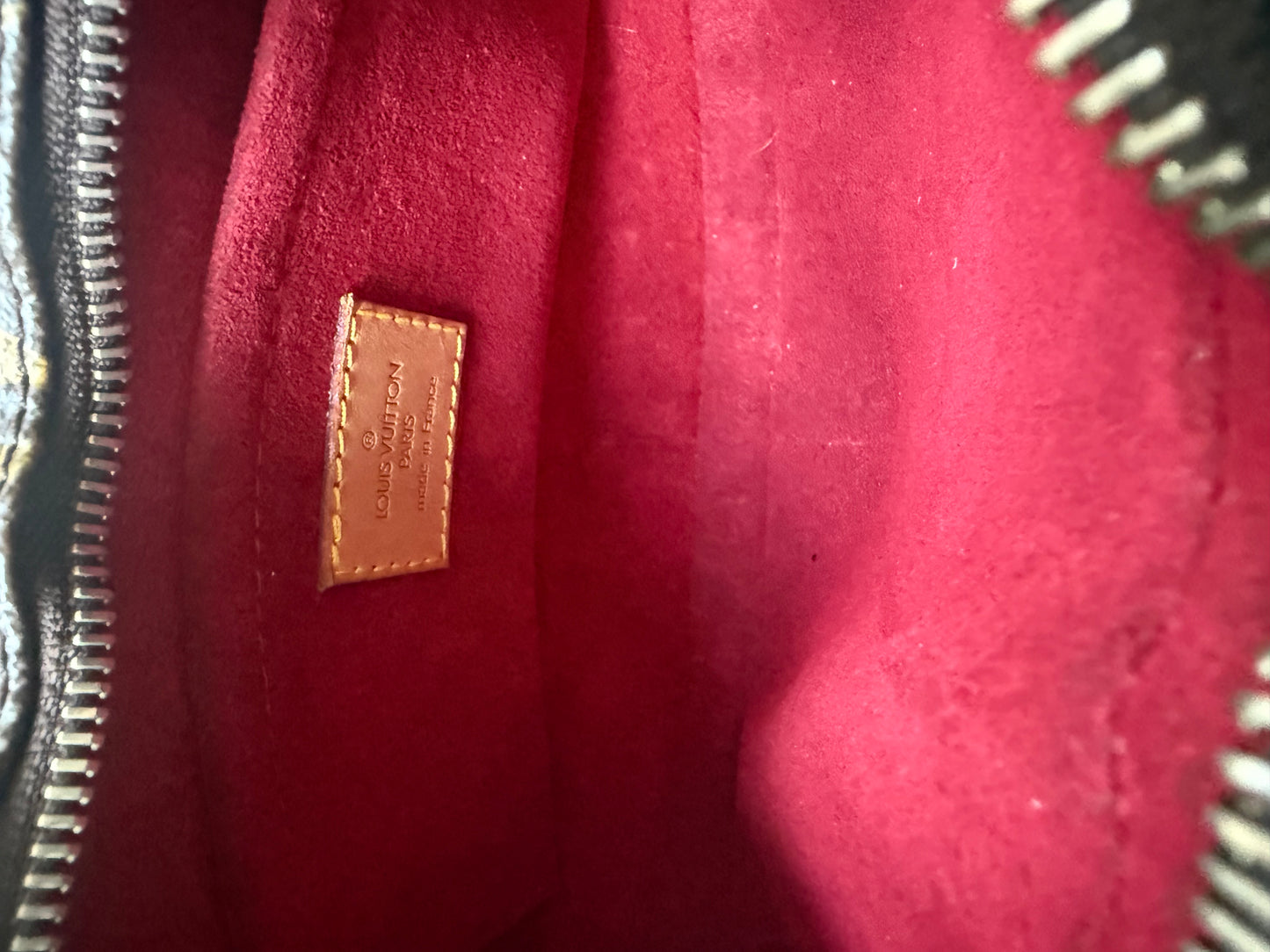 Louis Vuitton Croissant PM