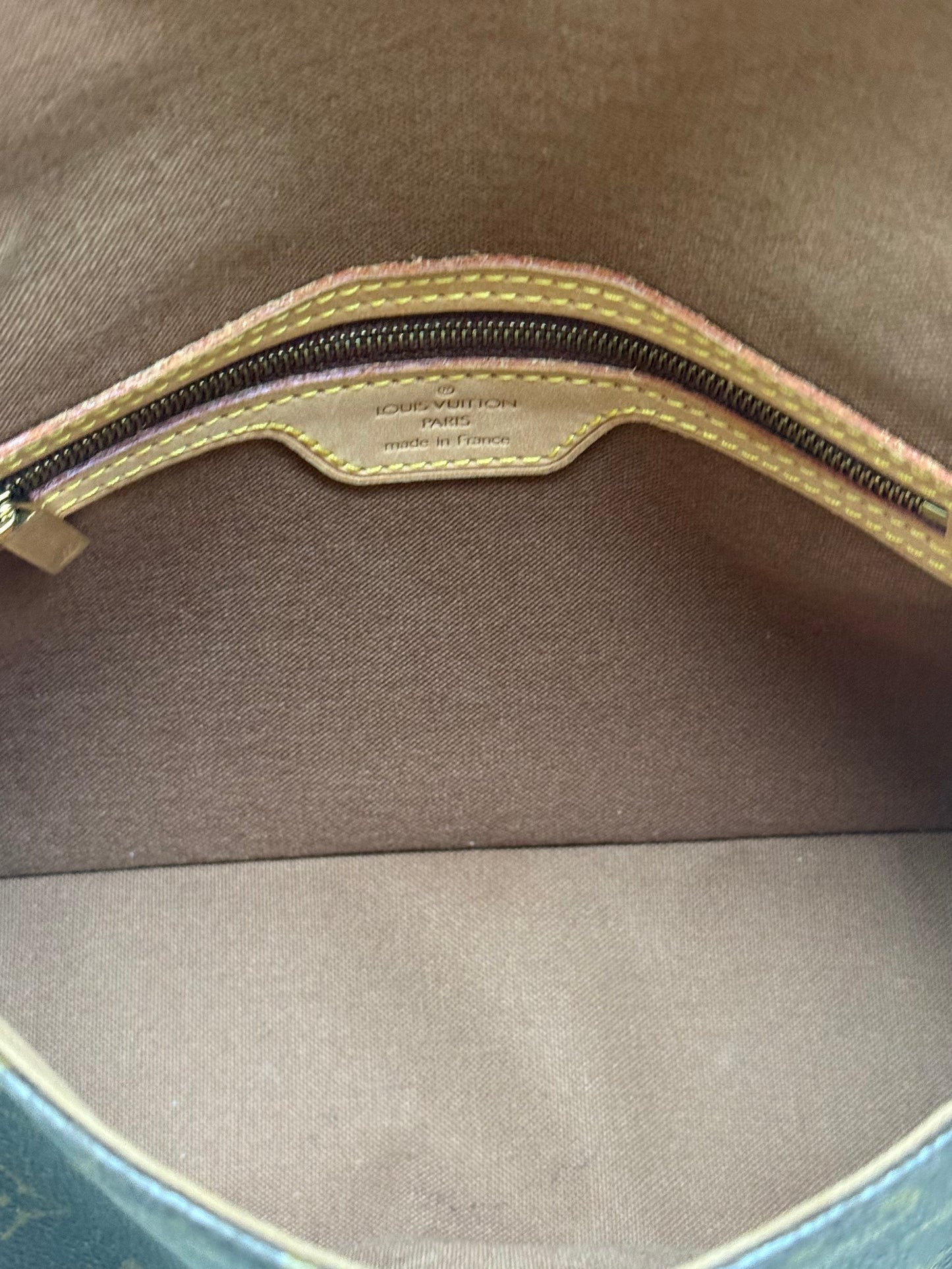 Louis Vuitton Mini Looping PM