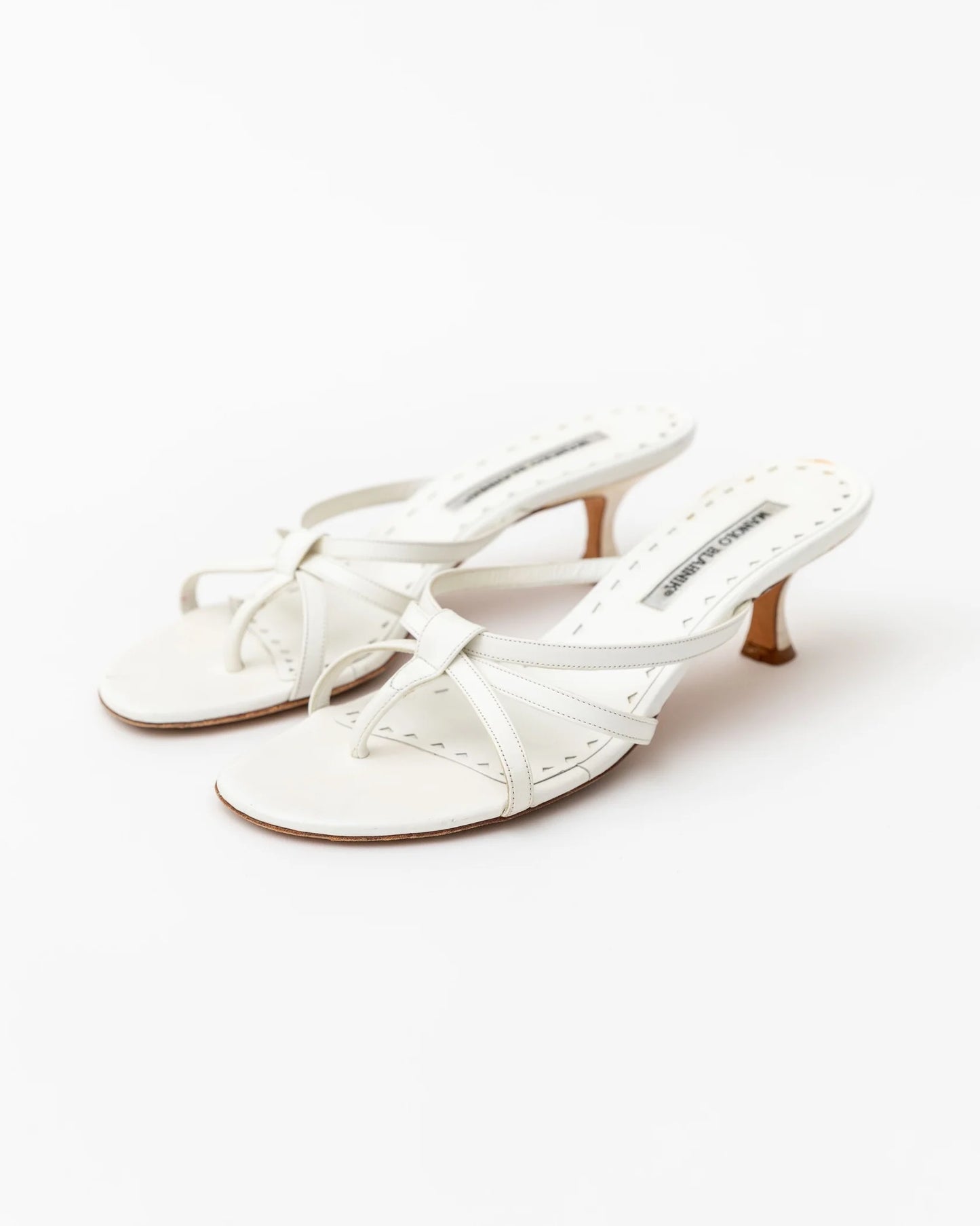 Manolo Blahnik White Thong Kitten Heels (37.5)
