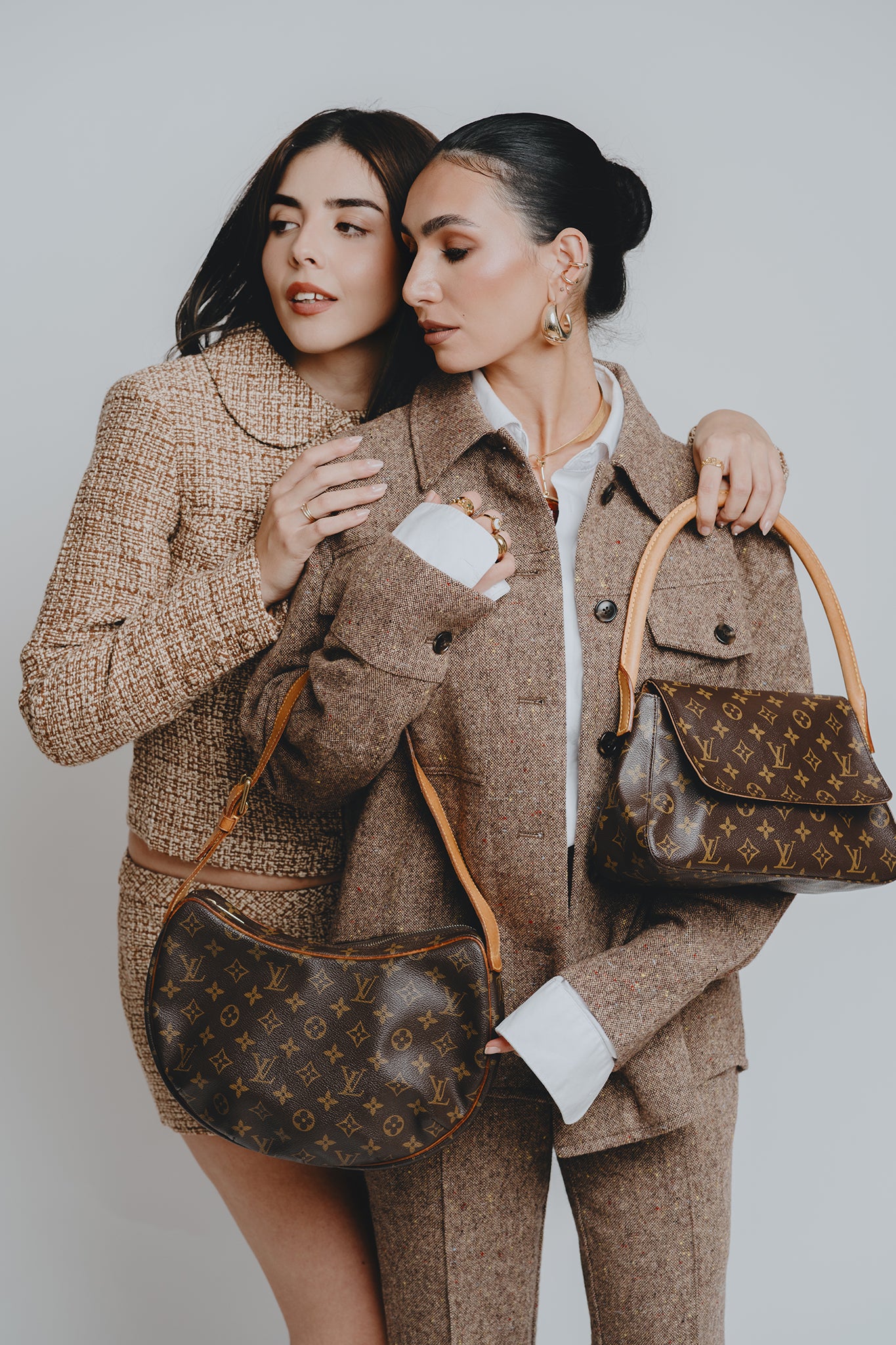 Louis Vuitton Mini Looping Bag MM