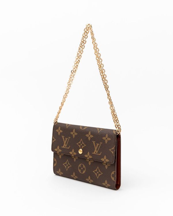 Louis Vuitton Wallet on Chain