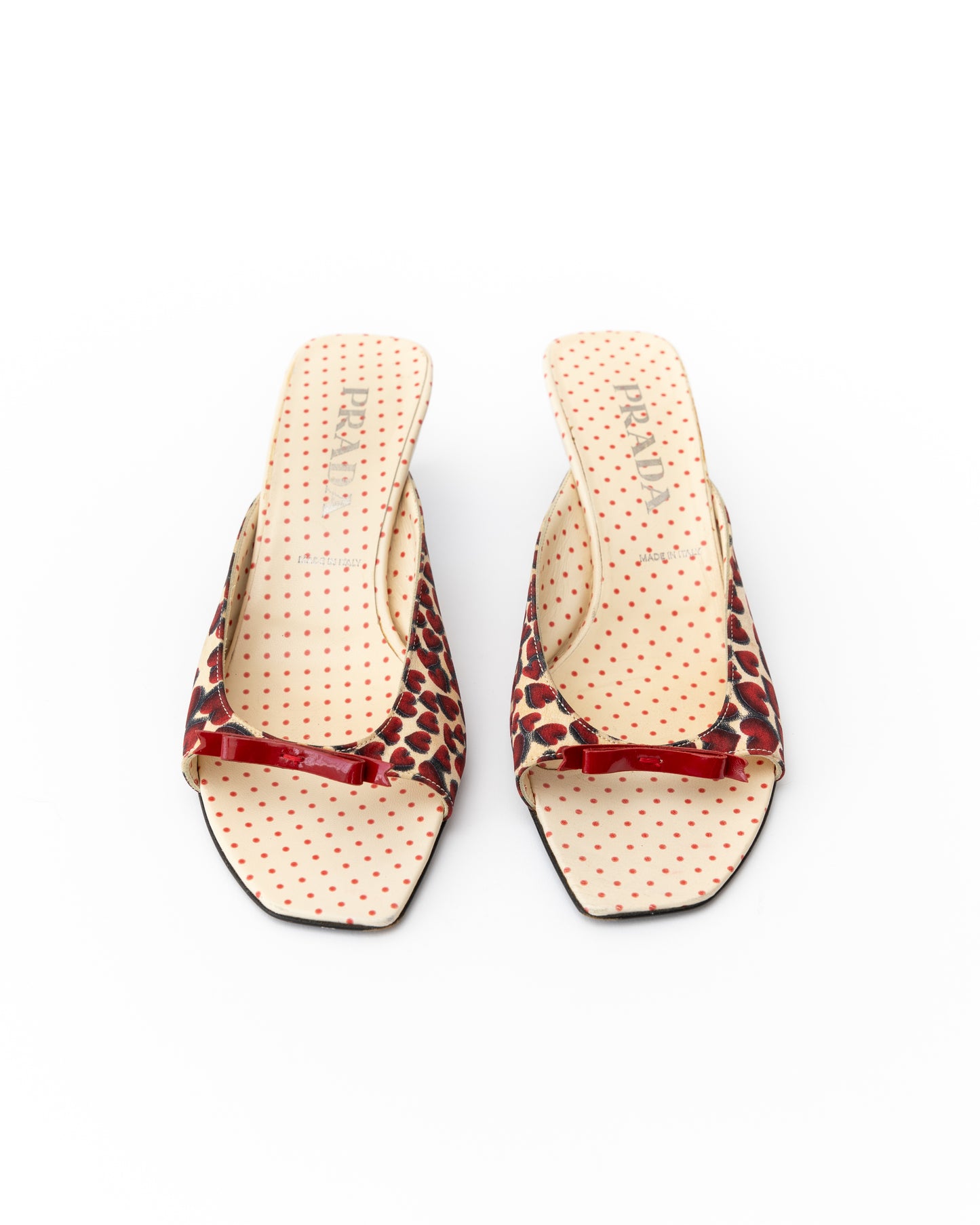 Prada heart bow Heels (38.5)